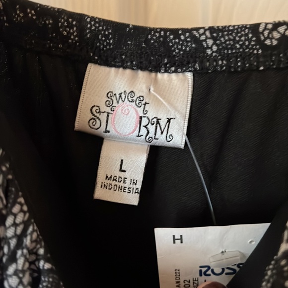 Dress new large (junior) - Picture 3 of 4